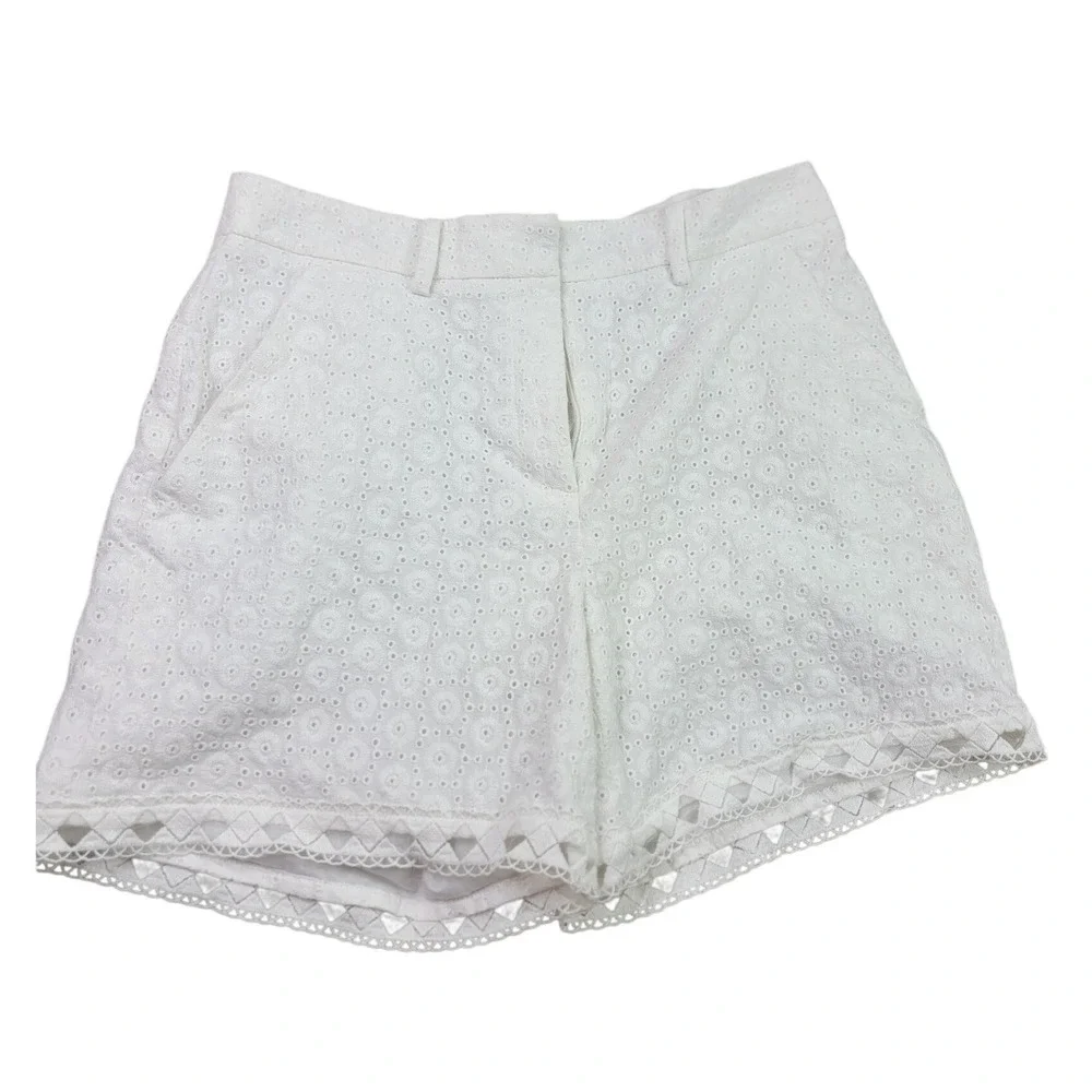 T Tahari White Eyelet Shorts Lace Trim Cotton Summer Boho Womens Size 10